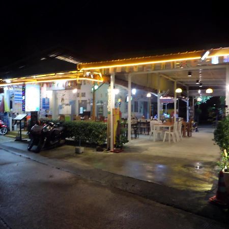 Hotel Lanta Triple Novel à Ko Lanta Extérieur photo